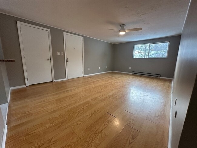 Building Photo - 10 Tideview Path