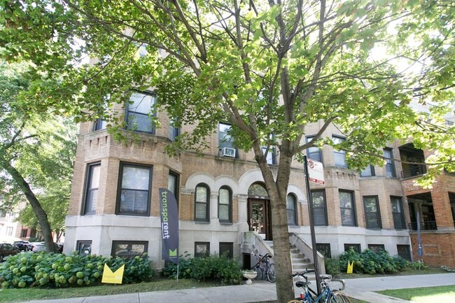 Floorplan - 5401-5403 S. Woodlawn Avenue