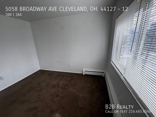 Building Photo - 5058 Broadway Ave