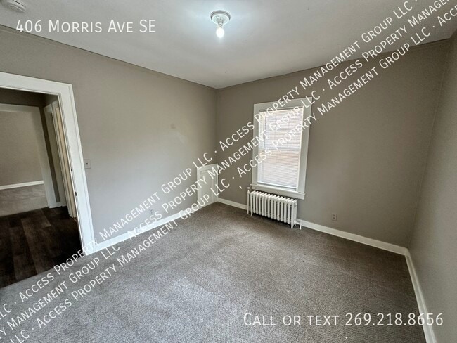 Building Photo - 406 Morris Ave SE
