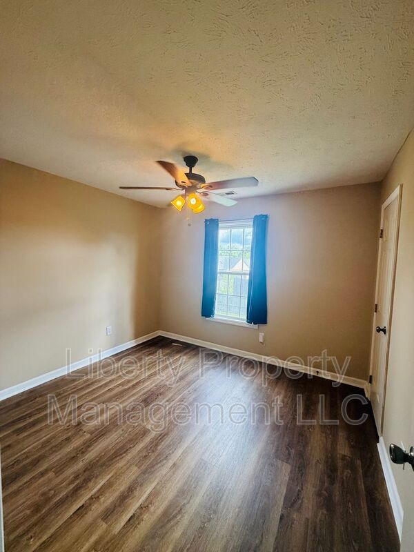 Building Photo - 7660 Galena Dr