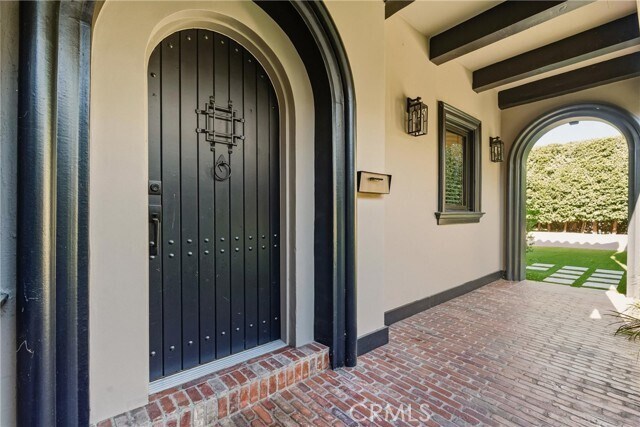 Building Photo - 5558 Edgewood Pl