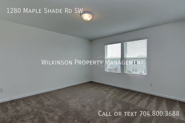 Building Photo - 1280 Maple Shade Rd SW