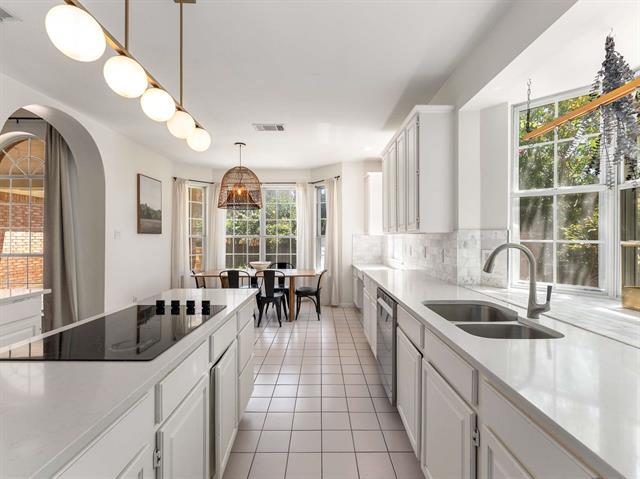 Building Photo - 672 Oakdale Dr