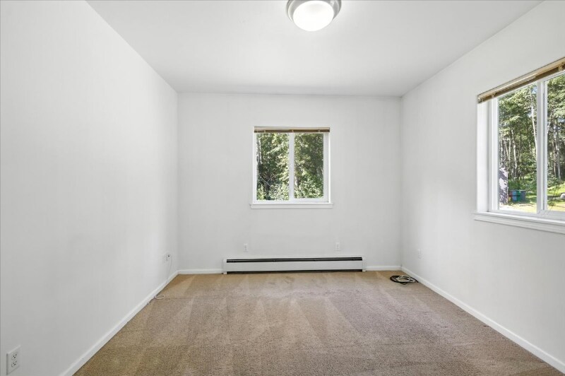 Building Photo - 6101 Lombard Cir