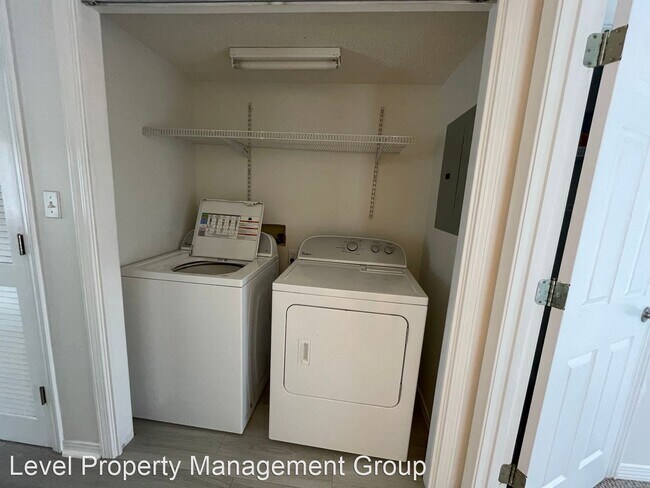 Building Photo - 3 br, 2 bath House - 1484 Sandpiper Lane, ...
