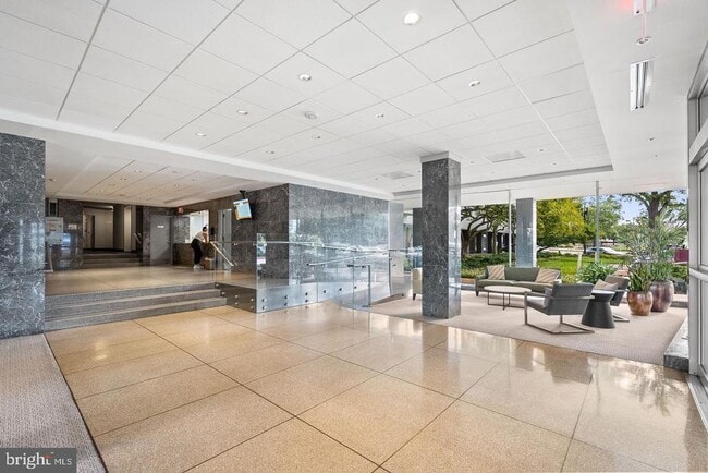 Building Photo - 2475 Virginia Ave NW