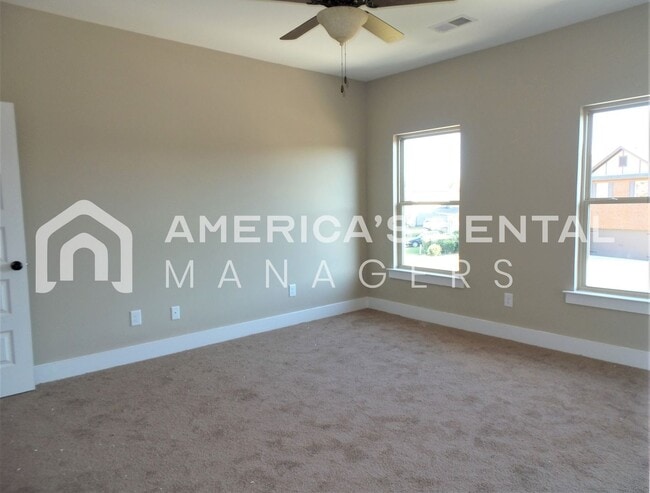 Building Photo - 6451 Cheshire Cove Dr