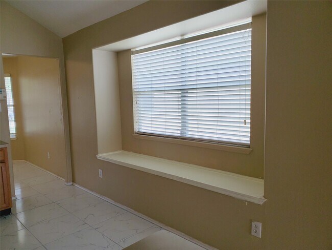 Building Photo - 2659 Daryns Landing Dr