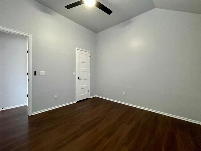 Building Photo - 13004 Chadbrooke Pl