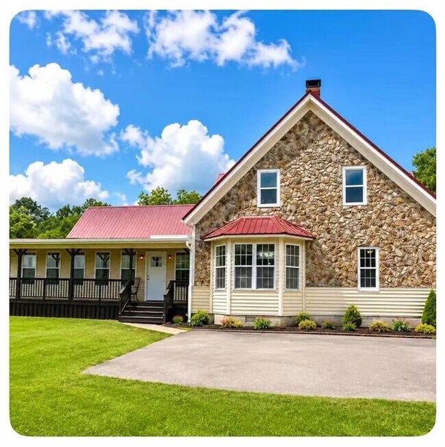 Building Photo - 2640 Teamon Rd