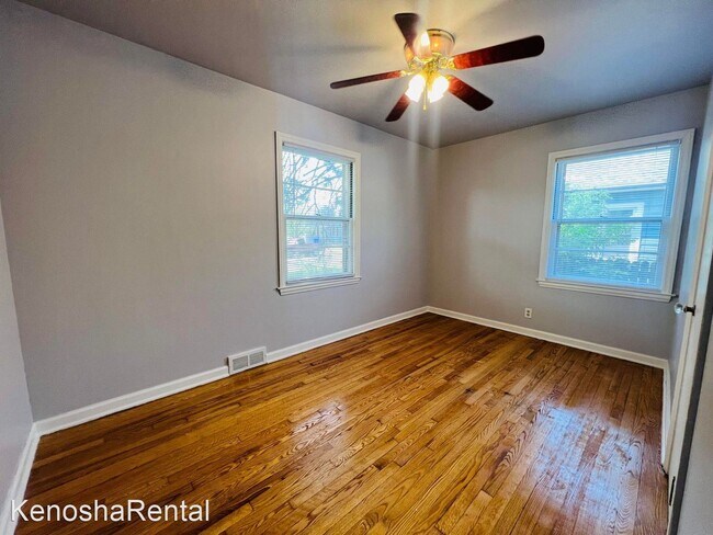 Building Photo - 3 br, 2 bath House - 5015 29th Avenue