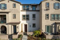 Building Photo - Modern 3-Story Townhome in Prime Temecula ...