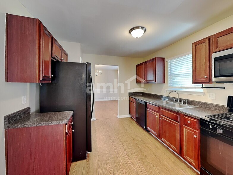 Building Photo - 3073 Running River Ct