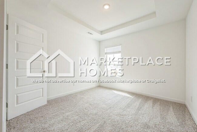 Building Photo - 3228 Spool Ln SW