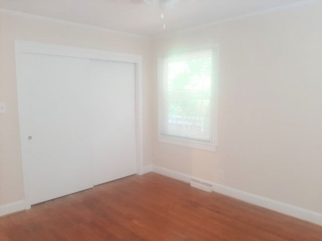 Building Photo - 3 Bedroom, 2 Bathroom Home in Durham