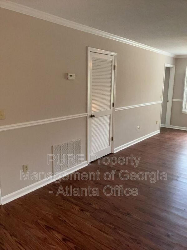 Building Photo - 1386 Stonehenge Ct