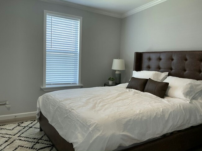 Building Photo - 3007 SW 108th St