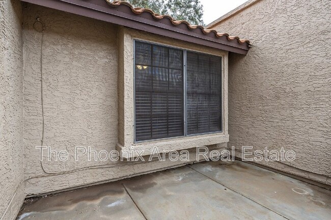 Building Photo - 3491 N Arizona Ave