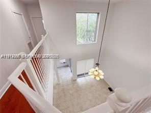 Building Photo - 1621 Diplomat Dr