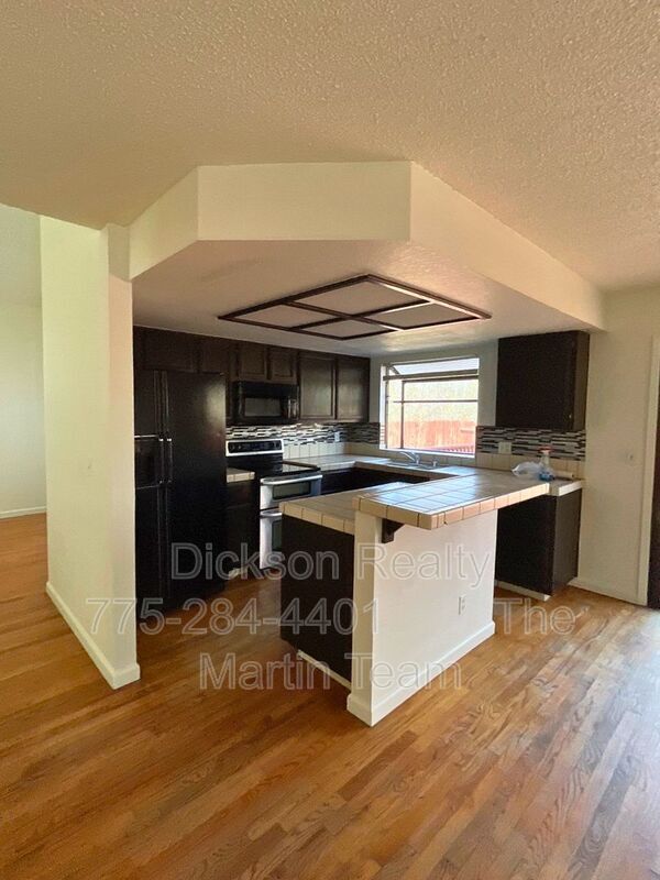 Building Photo - 5751 Royal Vista Way