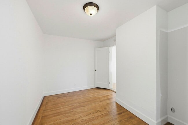 Building Photo - Charming Two Bedroom Condo in Dolores Heights - Please Contact for Showing Availability!