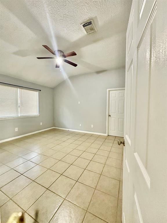 Building Photo - 8114 Vista Del Sol Dr