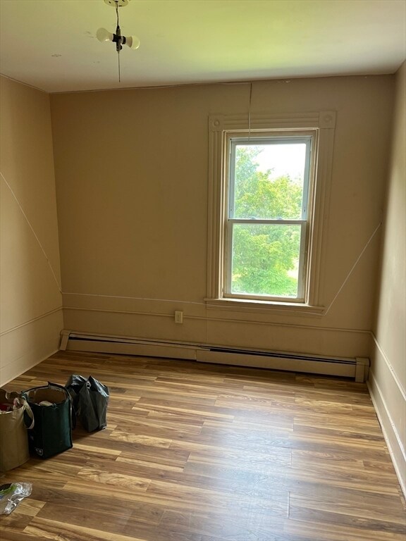 Building Photo - 31 Beech St