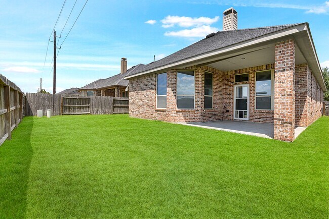 Building Photo - 2226 Falcon Brook Dr