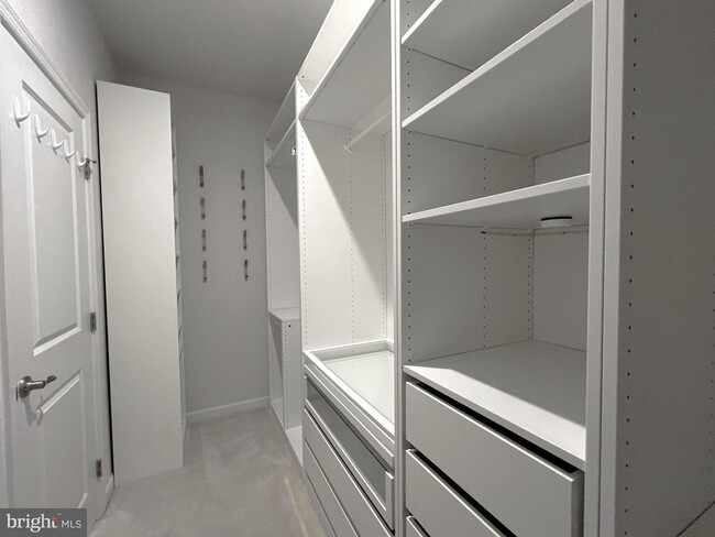 Building Photo - 22296 Philanthropic Dr