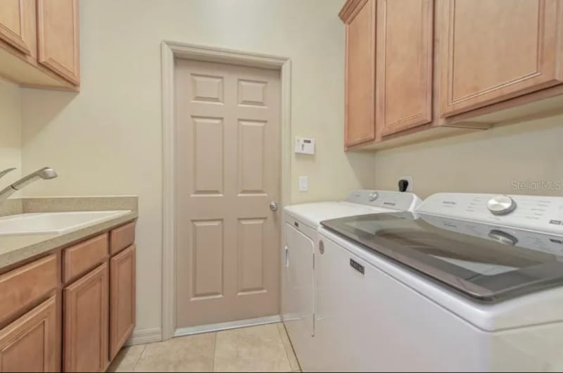 Building Photo - 6930 Moran Rd