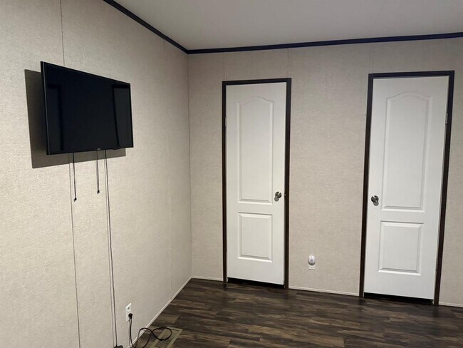 Building Photo - 3211 Windy Shelf Bnd