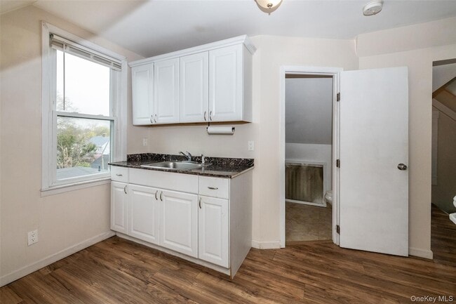 Building Photo - 538 Jefferson Ave