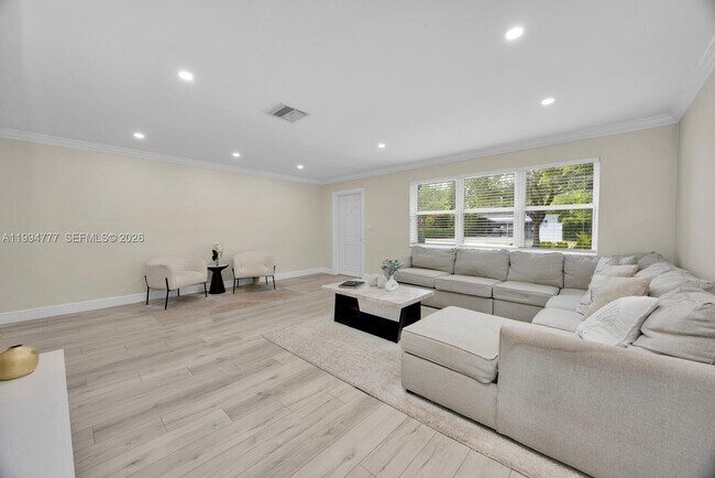 Building Photo - 11403 SW 81st Rd