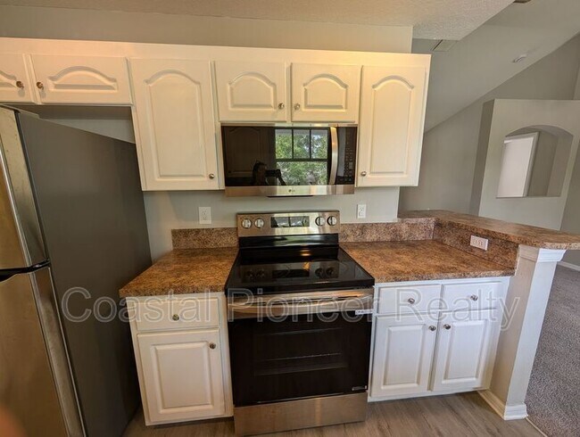 Building Photo - 9019 Cochise Ln