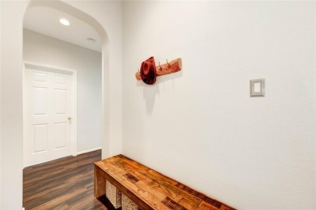 Building Photo - 6219 Mound Airy Ct