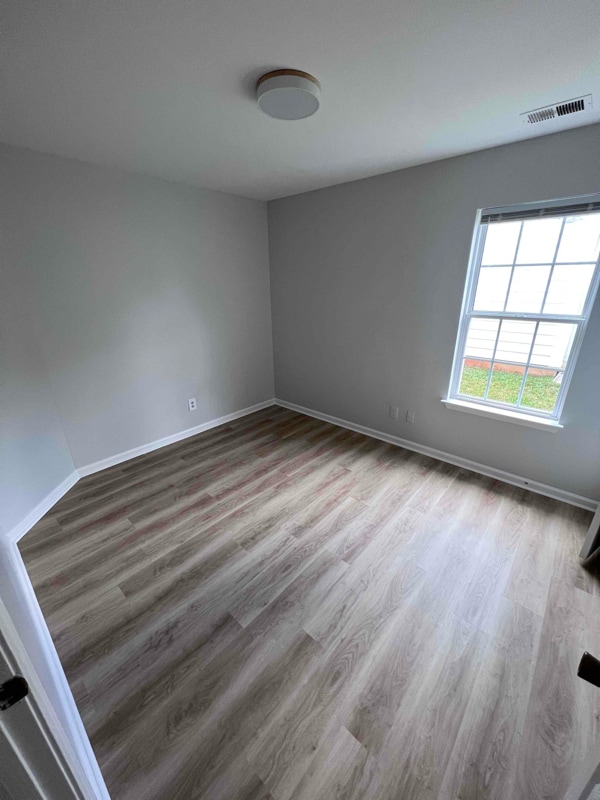 Building Photo - 2106 Wexford Way