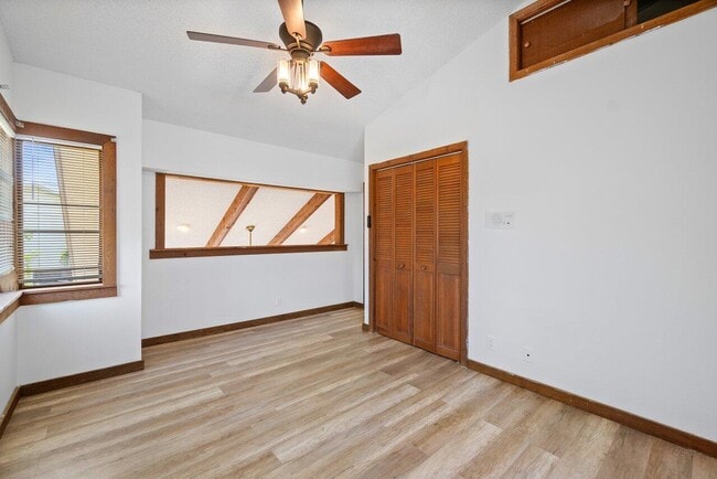 Building Photo - 3015 Florida Blvd