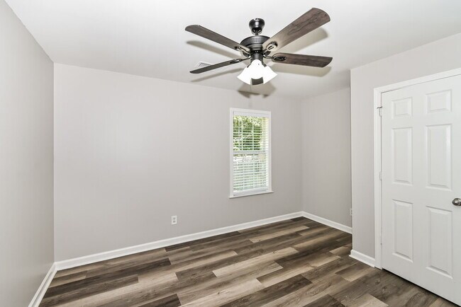 Building Photo - 10594 Wyckford Dr