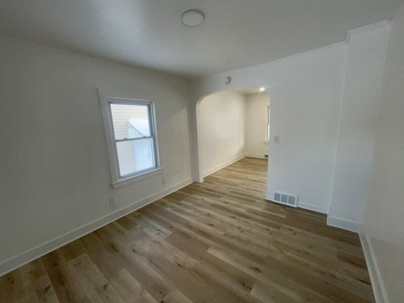 Building Photo - 1706 Davidson St