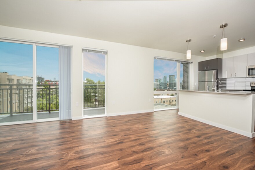 Interior Photo - Stream 403 – Stylish Living in Capitol Hill, Seattle