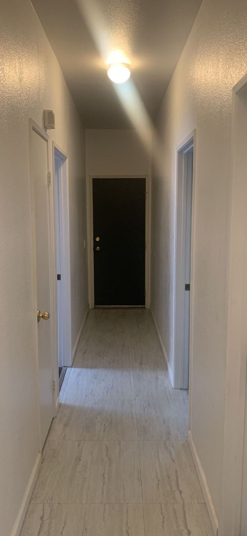 Building Photo - Beautiful Large Open Home in Hemet