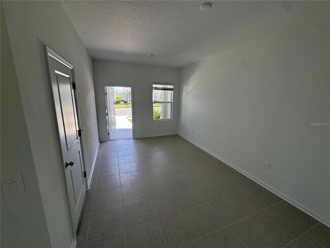 Building Photo - 5969 Zen Wy