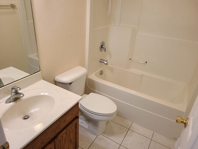 Building Photo - Unfurnished 3 Bedroom 2 bath home in Sneads Ferry - Creeks Edge Community