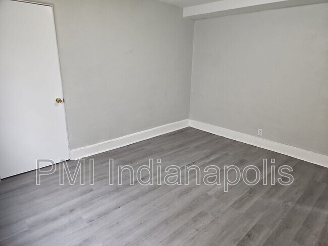 Building Photo - 8 N Butler Ave