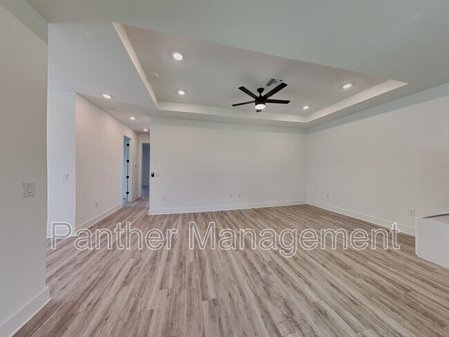 Building Photo - 26483 Explorer Rd