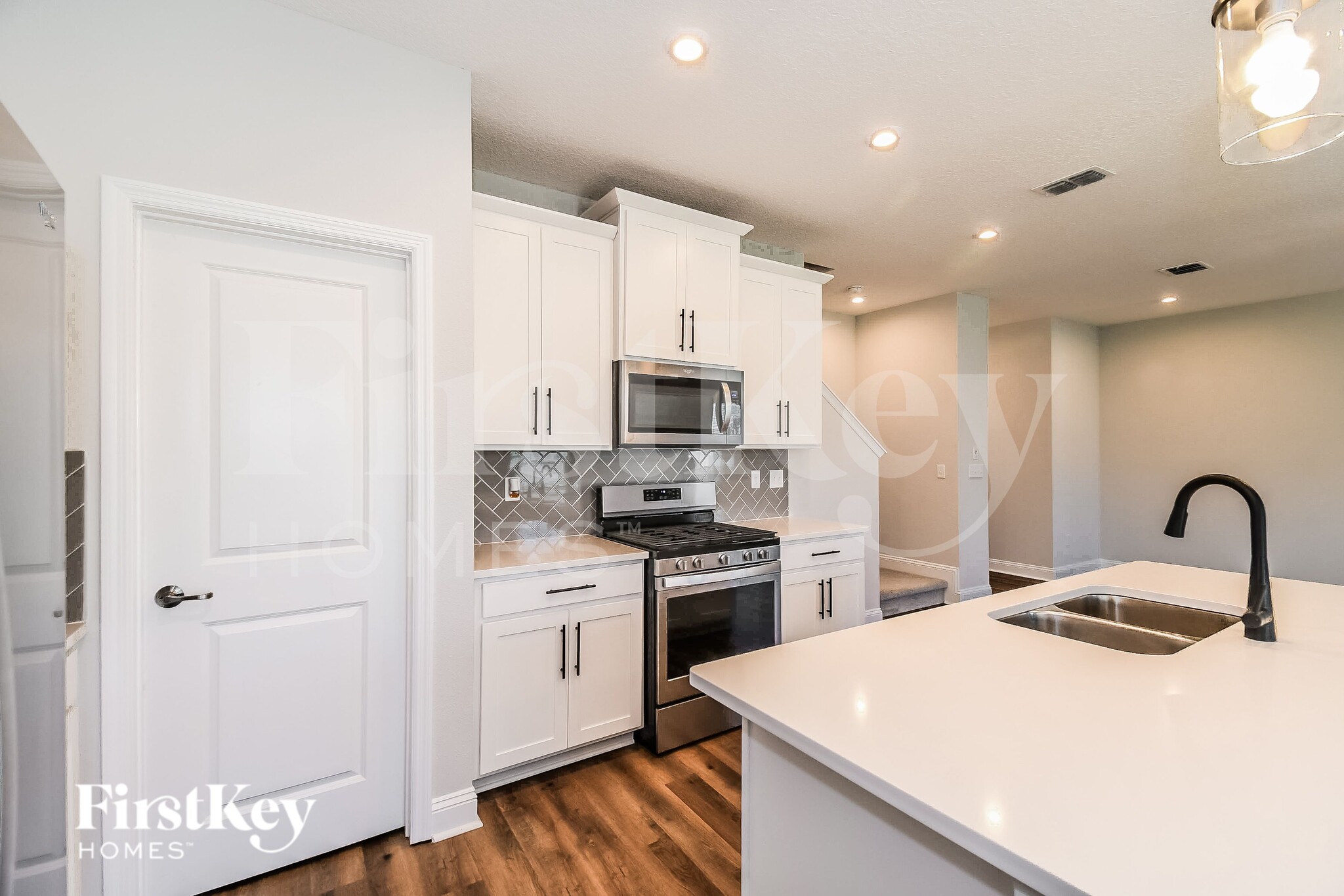 Building Photo - 12160 Abberley Cir