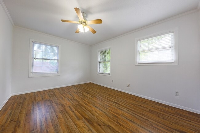 Building Photo - 1410 Herkimer St