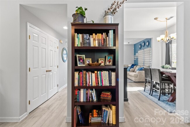 Building Photo - 4103 Christine Ln