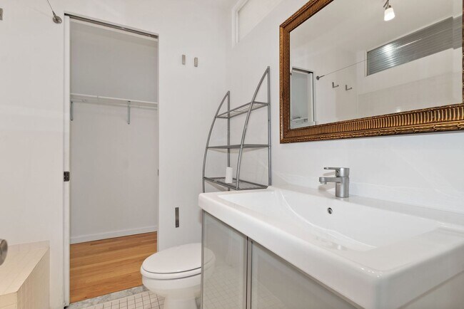 Building Photo - Modern 2B/2B with Parking | Minutes to Brookland Metro, Catholic University, MedStar & Children’s...